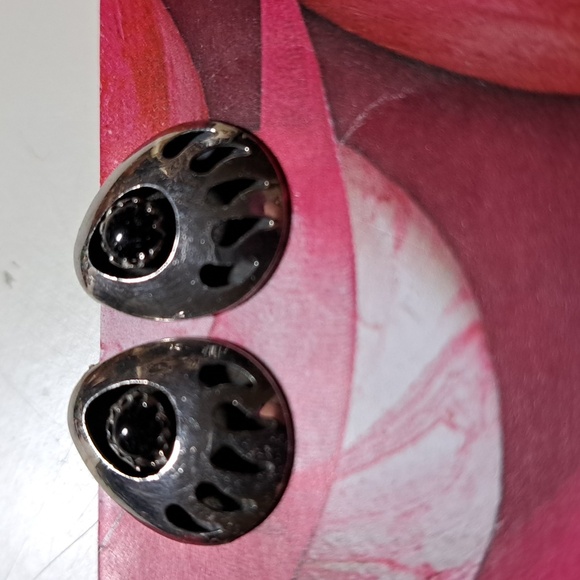 Handmade Silver Clip-on Earrings - Picture 2 of 4